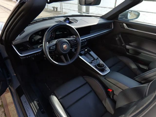 Porsche 992 4 Cabrio Carrera S