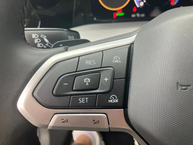 Volkswagen Golf Business DSG Variant