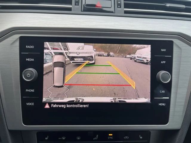 Volkswagen Passat 1.5 TSI DSG Variant