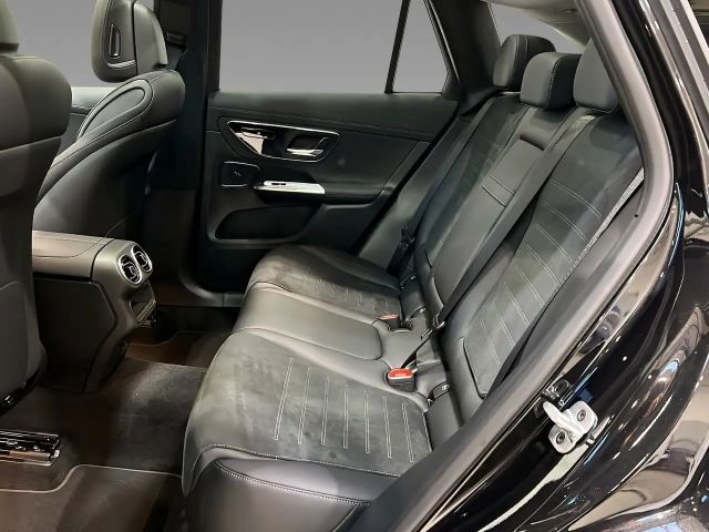 Mercedes-Benz GLC 200 4MATIC AMG Line