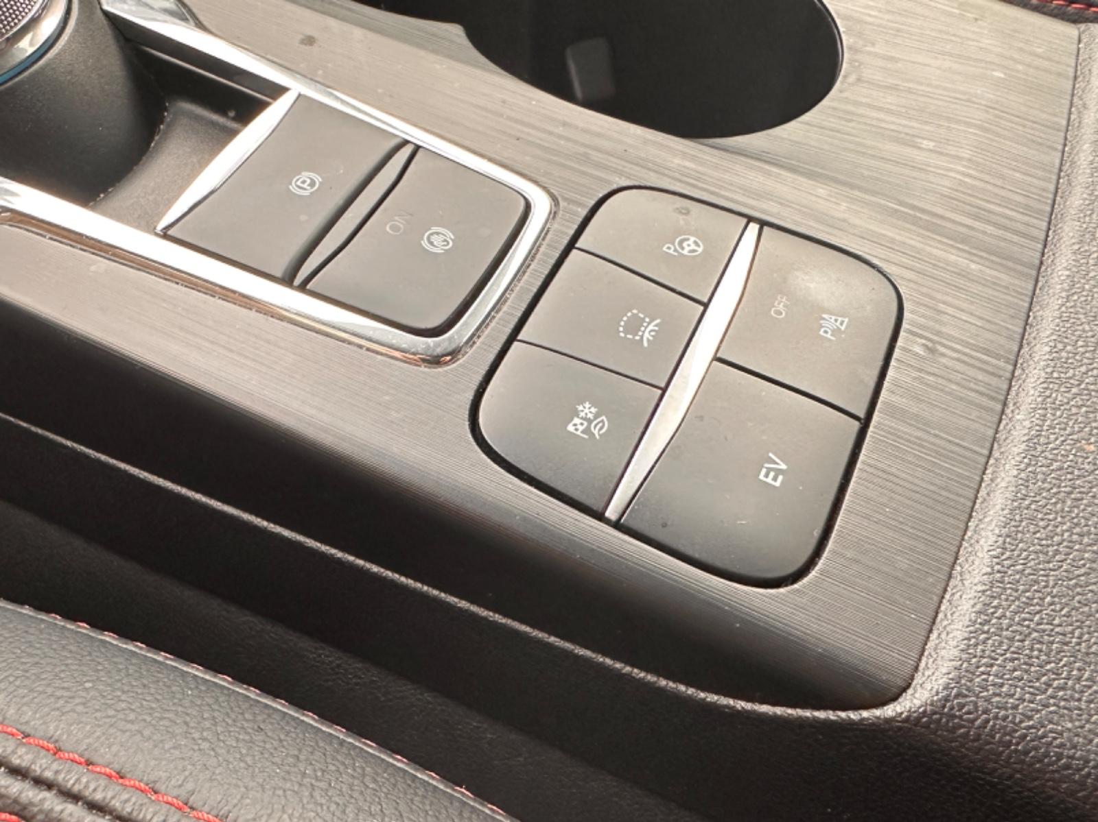 Ford Kuga Hybrid Plug in Hybrid ST Line X