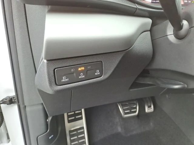 Cupra Terramar 1.5 e-Hybrid