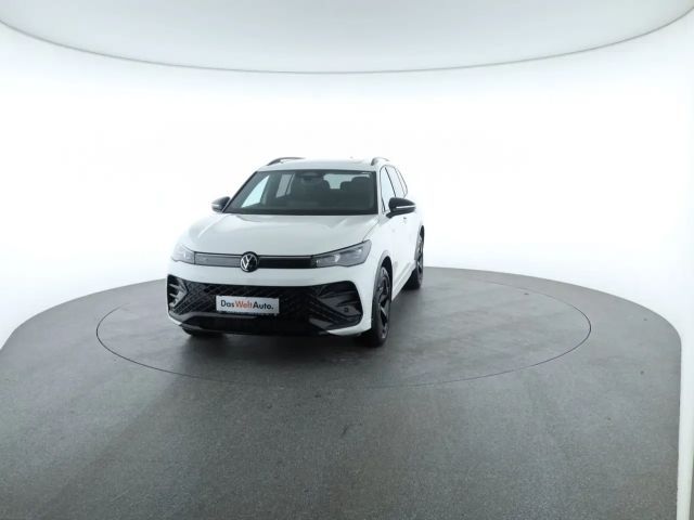Volkswagen Tiguan 4Motion DSG R-Line