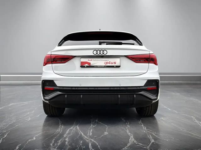 Audi Q3 35 TFSI S-Line
