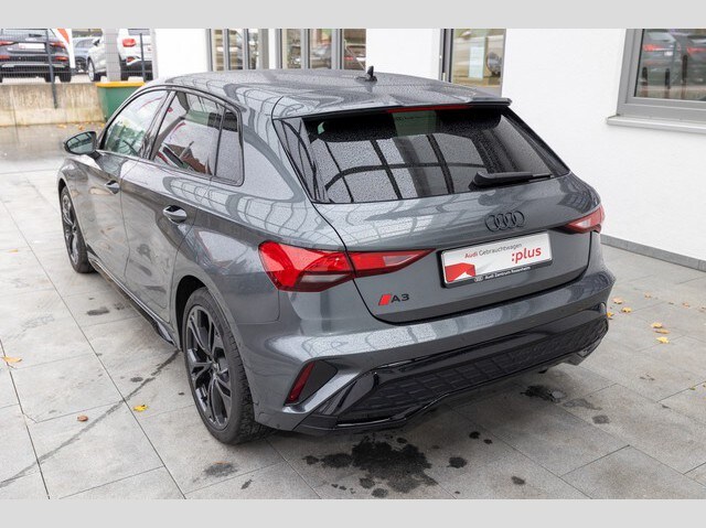 Audi A3 30 TFSI S-Line Sportback