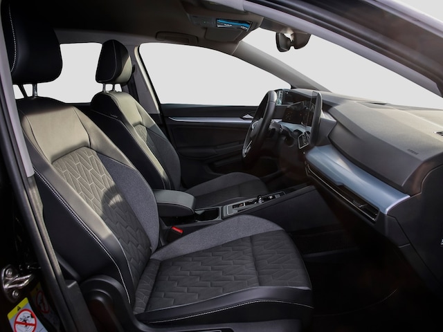 Volkswagen Golf 1.5 eTSI DSG Golf VIII