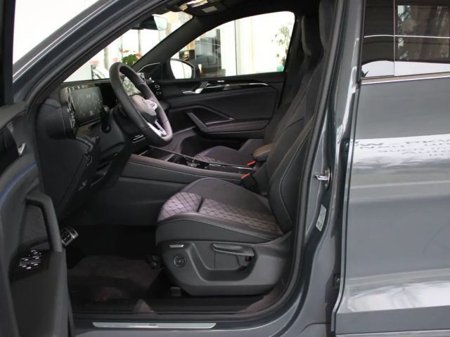 Volkswagen Tiguan IQ.Drive R-Line Sound