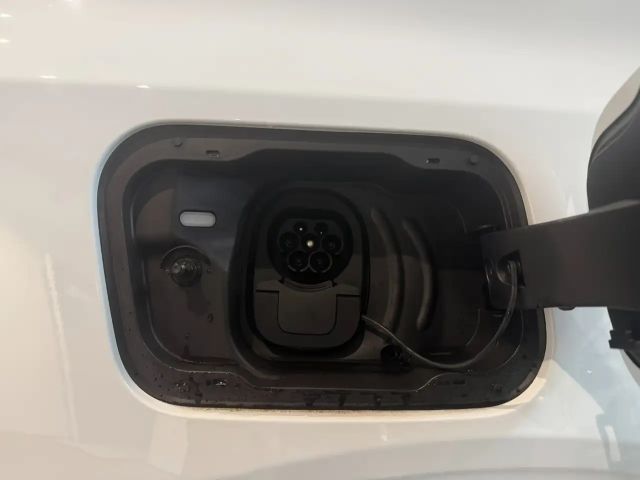 Ford Capri Premium RWD