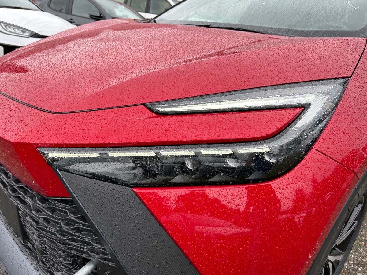 Toyota C-HR 5-deurs Team D Technik