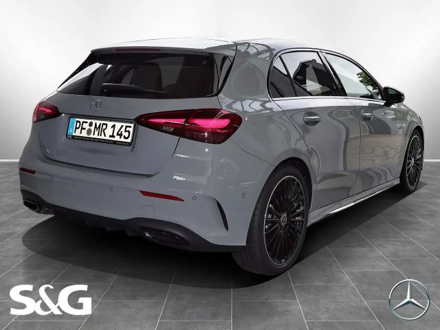 Mercedes-Benz A 180 AMG Line