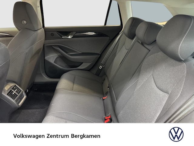 Volkswagen Passat 1.5 eTSI Variant