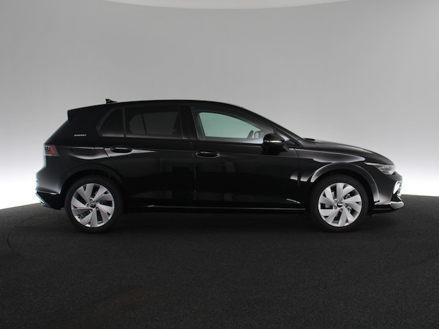 Volkswagen Golf 1.5 eTSI Golf VIII Life