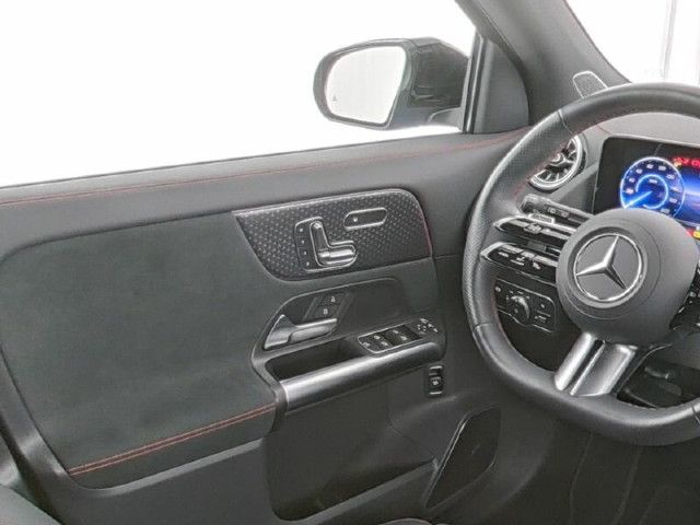Mercedes-Benz EQA 350 4MATIC
