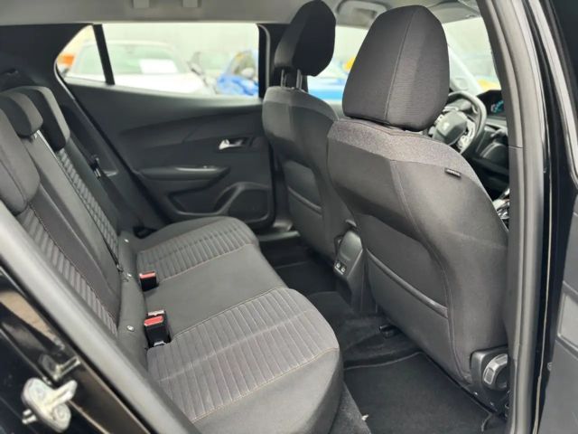 Peugeot E-2008 Active Pack