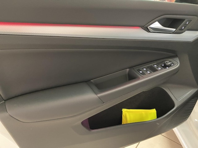 Volkswagen Golf 1.5 eTSI BMT DSG Golf VIII