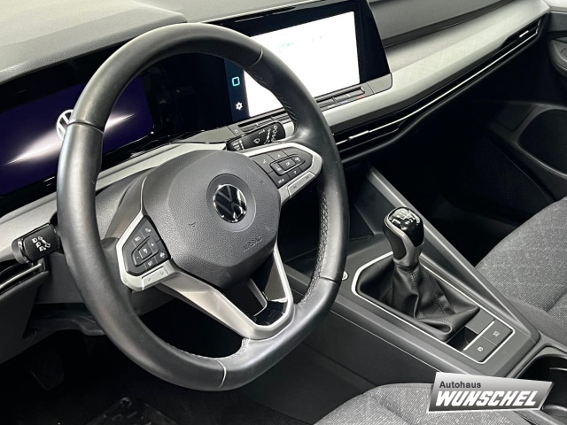 Volkswagen Golf 1.0 TSI Variant