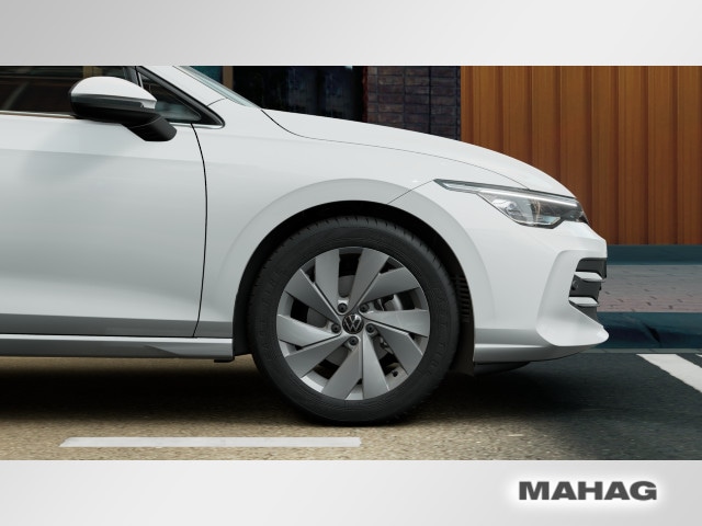 Volkswagen Golf 1.5 eTSI DSG Golf VIII Style