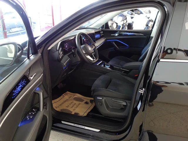 Volkswagen Tiguan DSG Elegance Elegance Sport