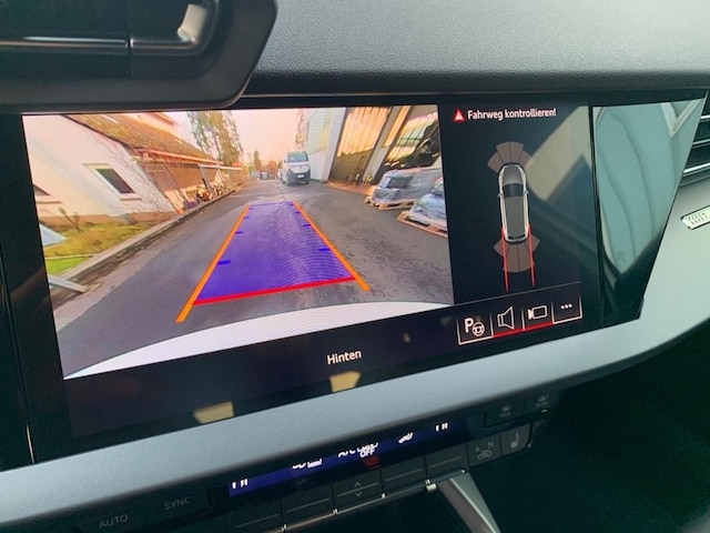 Audi A3 30 TFSI S-Tronic Sportback