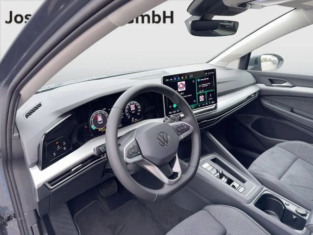 Volkswagen Golf Business DSG Variant