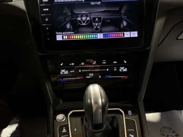 Volkswagen Passat Elegance Elegance