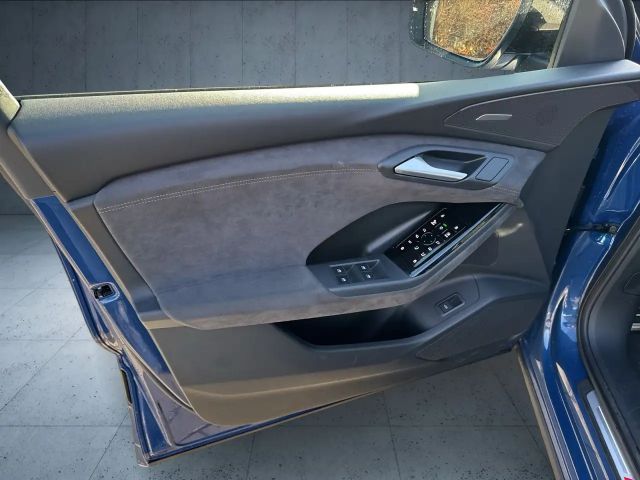 Audi SQ6 e-tron Pano/HuD/B&O/Luft/OLED/Nappa/21"/