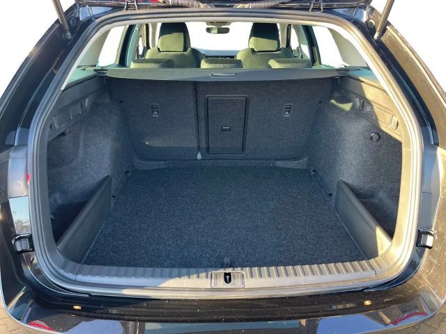 Skoda Octavia Combi Selection