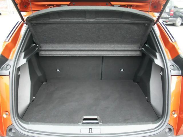 Peugeot E-2008 Active Pack