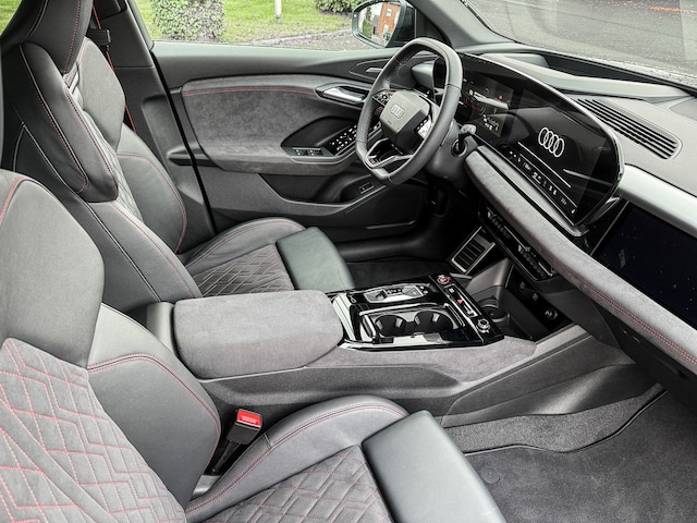 Audi Q6 e-tron Quattro