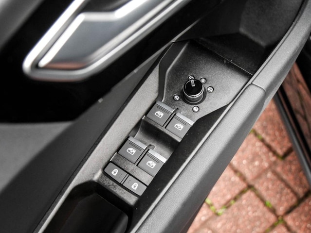 Audi Q4 e-tron SUV 45 e-tron Audi Q4 e-tron