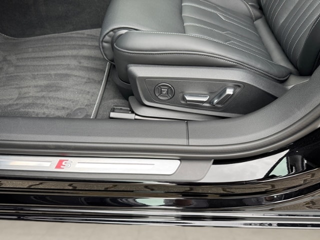 Audi S6 Avant Quattro