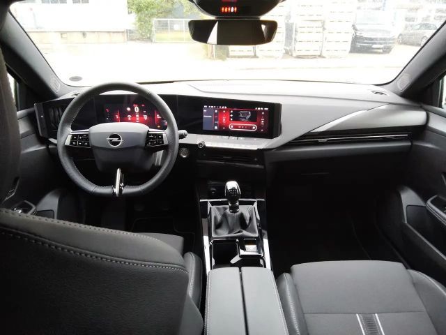 Opel Astra GS-Line Grand Sport