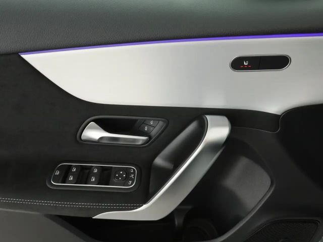 Mercedes-Benz A 180 AMG Line Hatchback