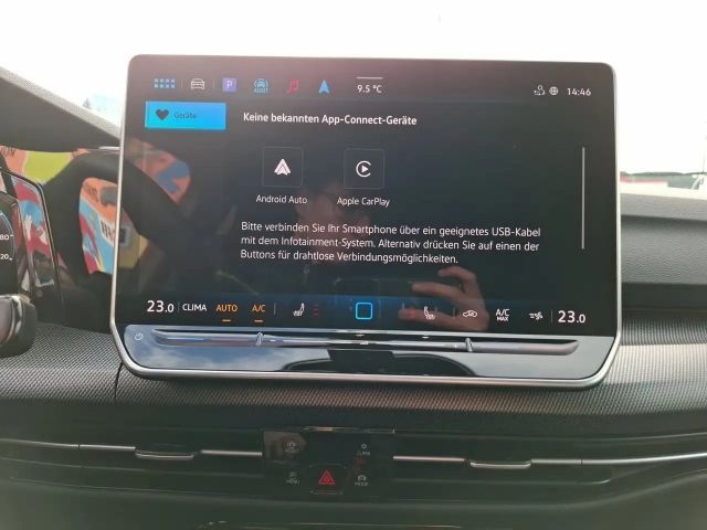 Volkswagen Golf DSG Sport Variant