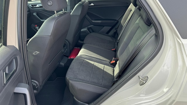 Volkswagen T-Roc T-ROC 2.0    R-L  BT140 TSID7A