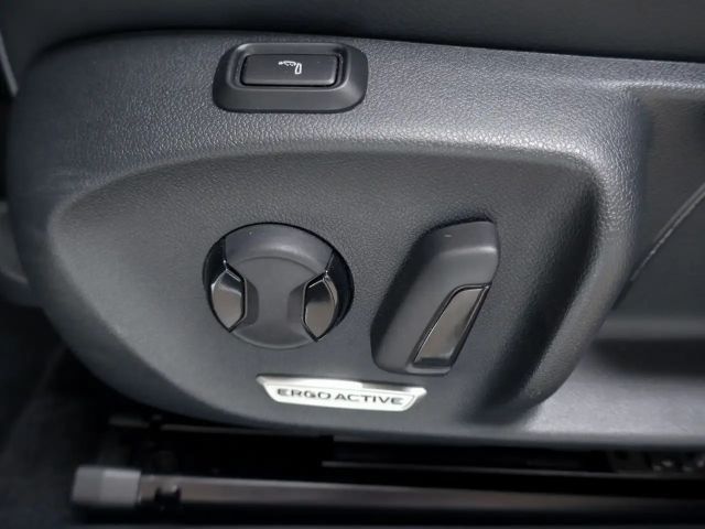 Volkswagen Passat 1.5 eTSI Business DSG