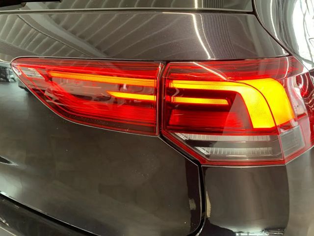 Volkswagen Golf 2.0 TDI DSG Life