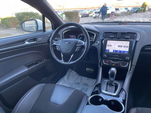 Ford Mondeo ST Line Wagon