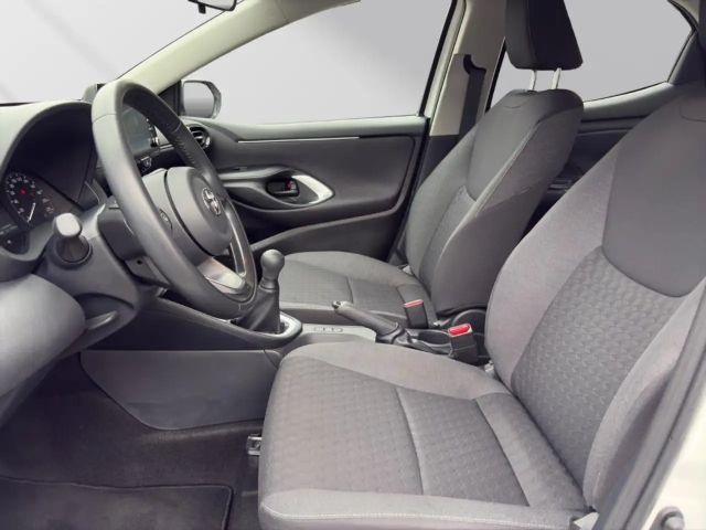Toyota Yaris 1.0 VVT-i Comfort Hatchback