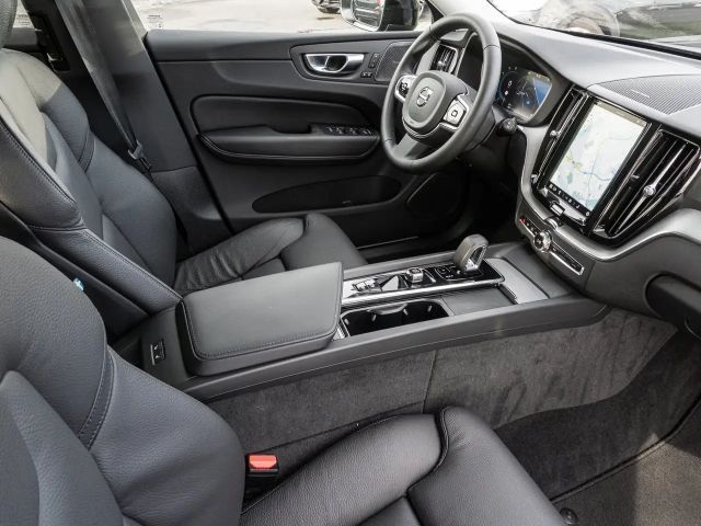 Volvo XC60 AWD Dark Plus T6