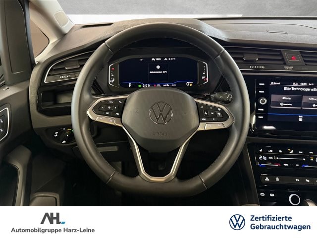 Volkswagen Touran 1.5 TSI DSG