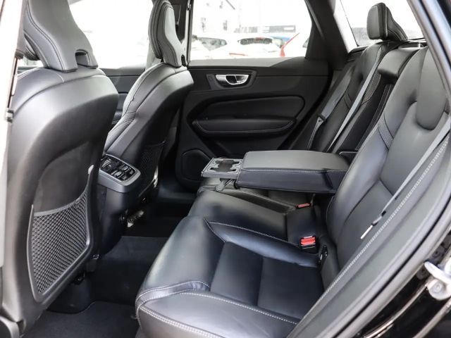 Volvo XC60 AWD Dark Ultimate