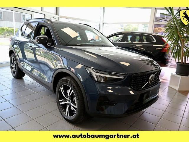 Volvo XC40 Dark Plus