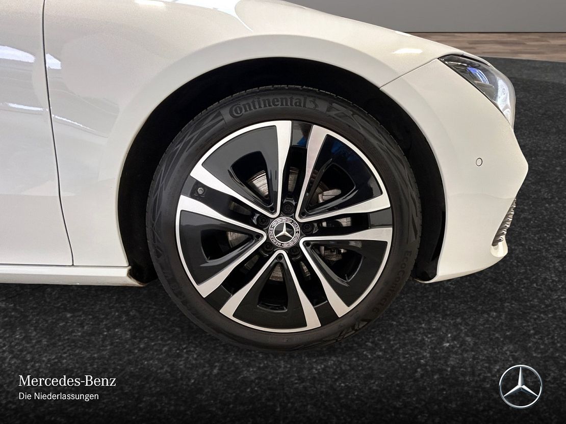 Mercedes-Benz CLA 180 Shooting Brake