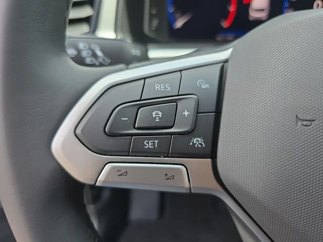 Volkswagen T-Roc Friends TSI