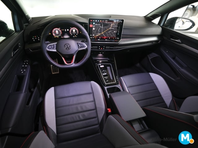 Volkswagen Golf 2.0 TSI DSG