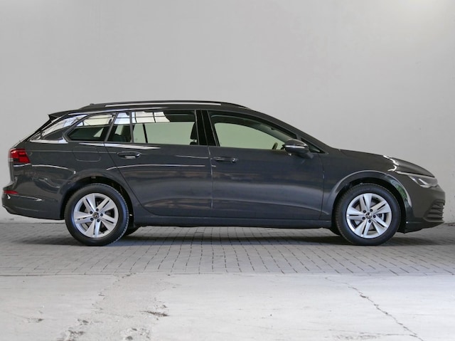 Volkswagen Golf Life Variant