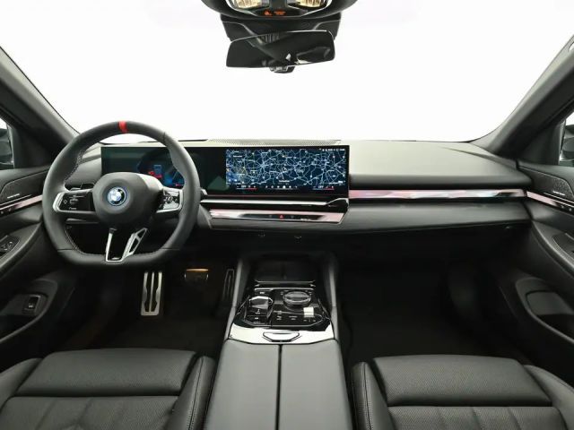 BMW i5 M60 Sedan xDrive