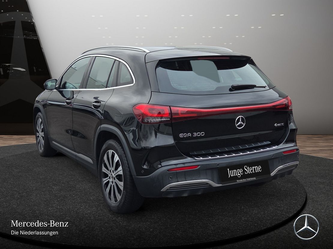 Mercedes-Benz EQA 300 4MATIC