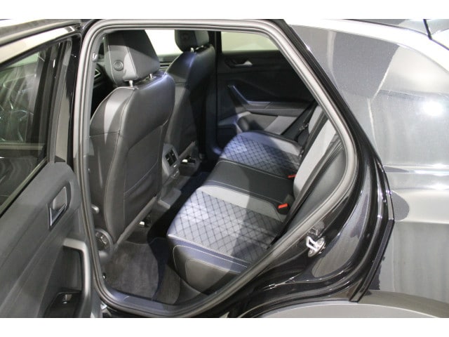 Volkswagen T-Roc 1.5 TSI DSG R-Line